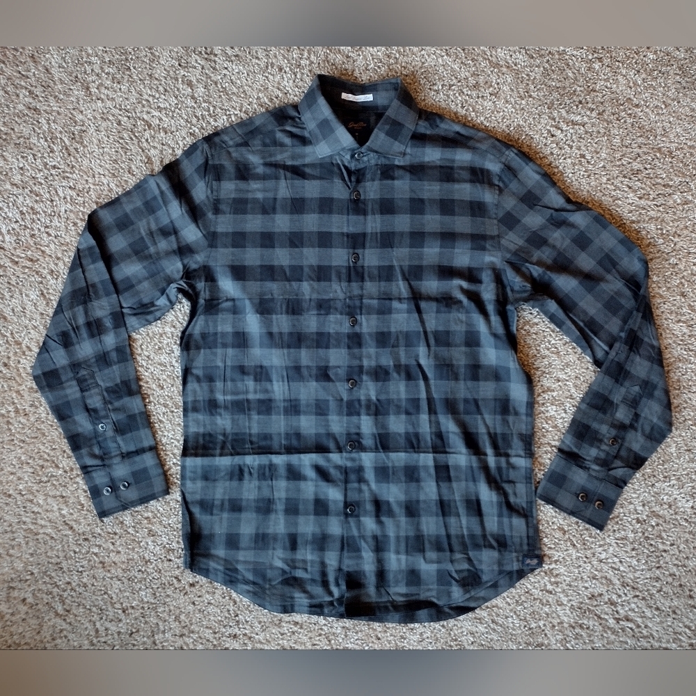Good Man Brand Dark Checkered Button Down Shirt NWOT